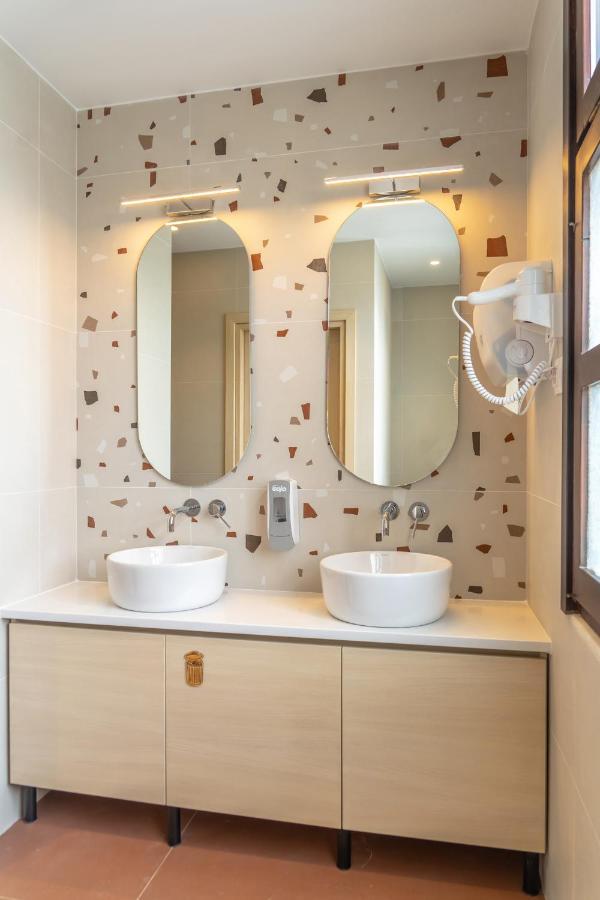 Intra Muros Hostel Ираклион Экстерьер фото