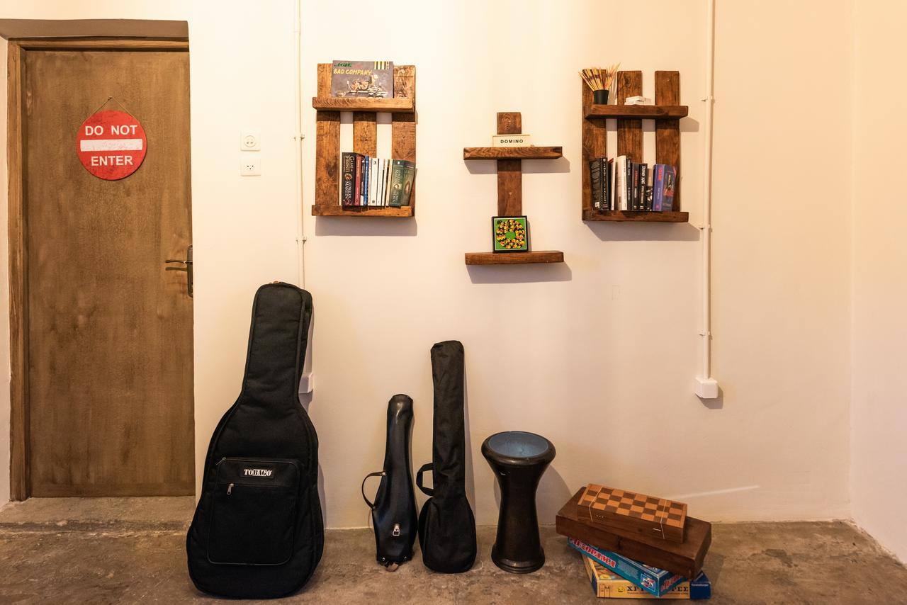 Intra Muros Hostel Ираклион Экстерьер фото